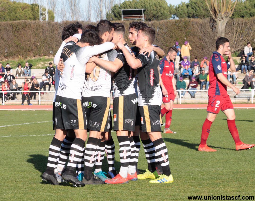 Los blanquinegros hacen piña con ante Osasuna B.