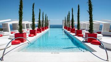 La arquitectura "sorprendente" del hotel Higuerón Hilton de Fuengirola