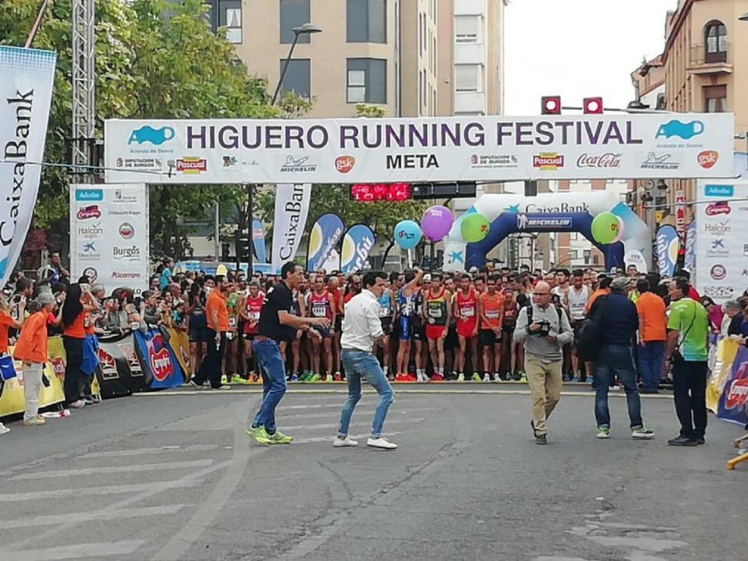 Unas de las salidas de pasadas ediciones de la prueba en la Avda. San Francisco.