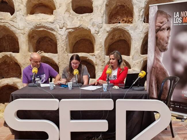 Hoy por hoy Cartagena ha emitido una edición especial desde la cripta de la Muralla Púnica