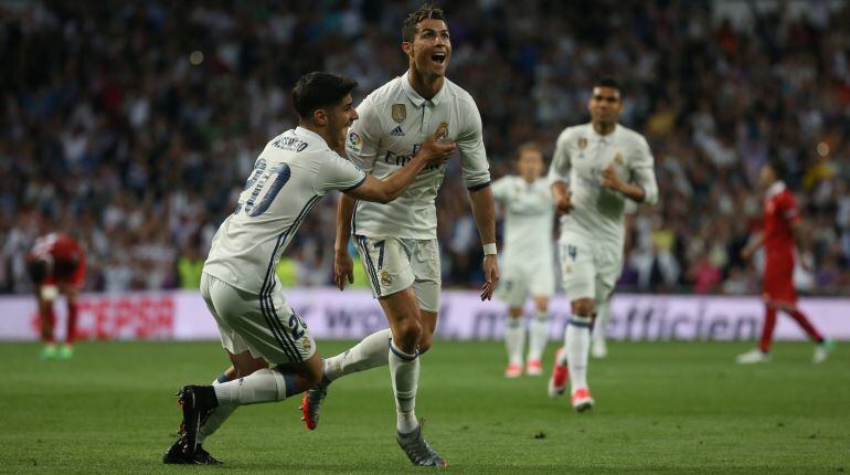 Cristiano Ronaldo celebra un gol al Sevilla.