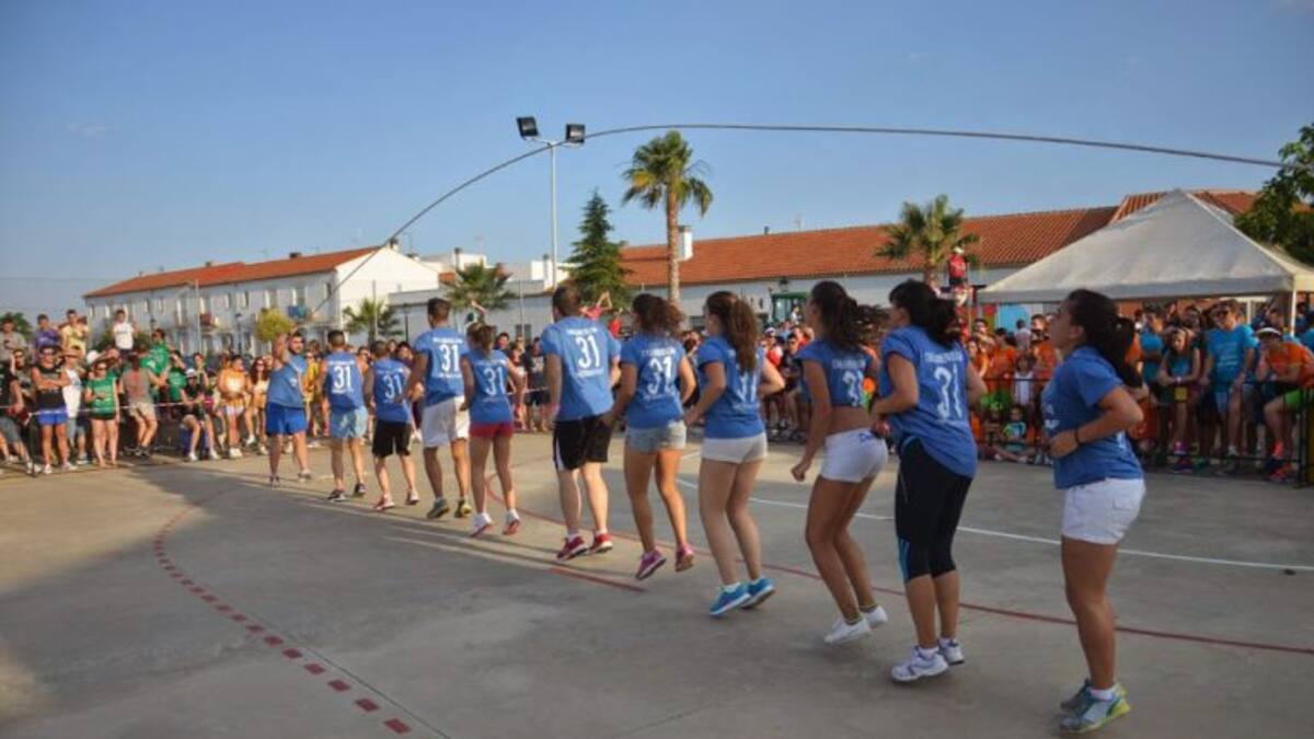 Añora acoge una nueva edición de las Olimpiadas Rurales con miles de personas