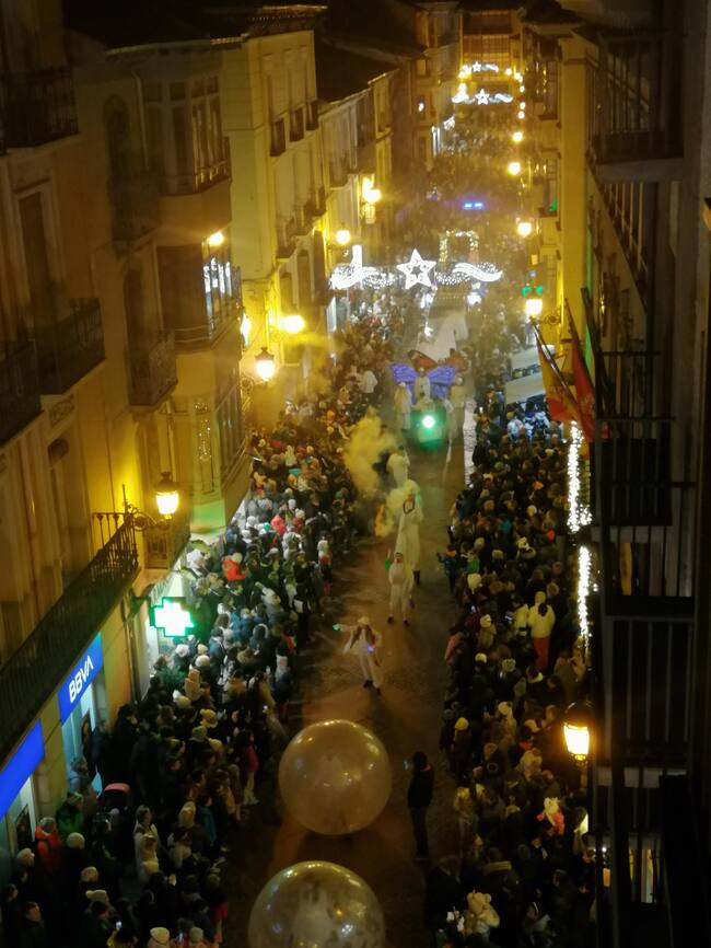 Una gran Cabalgata ha dado la bienvenida a Los Reyes Magos en Jaca. 2024