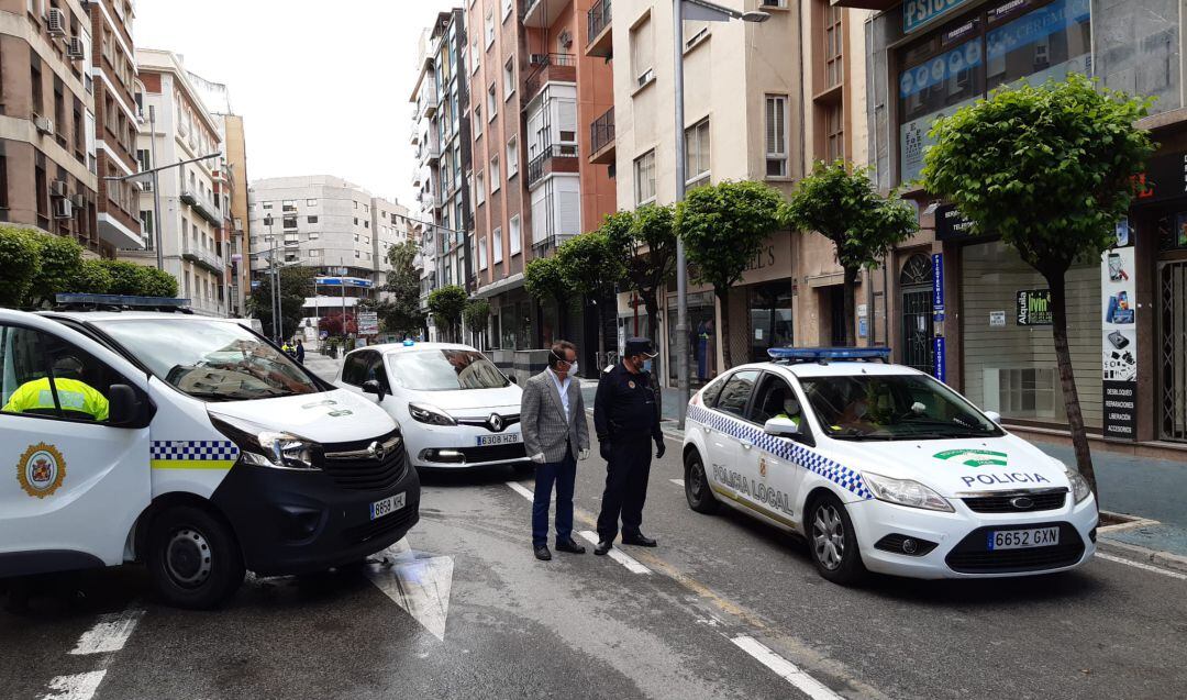 La Policía Local de Jaén, siempre dispuesta para encontrar a los insolidarios que se saltan el Estado de Alarma