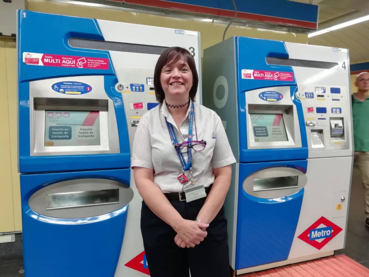 Begoña, empleada de metro: 'mis lunes pueden ser los jueves'