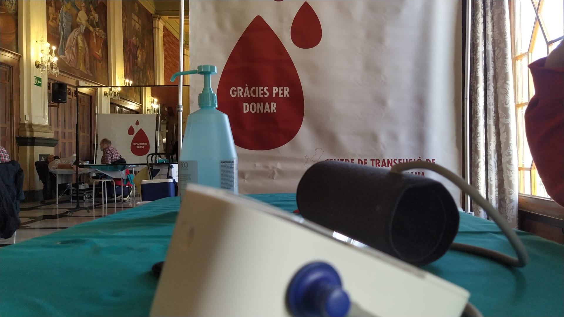 El Centre de Transfusió y Radio Valencia Cadena SER celebran su campaña especial de donación de sangre