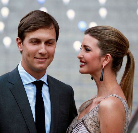 Jared Kushner e Ivanka Trump, a su llegada a la fiesta de Vanity Fair del Festival de Cine de Tribeca, el 17 de abril de 2012.