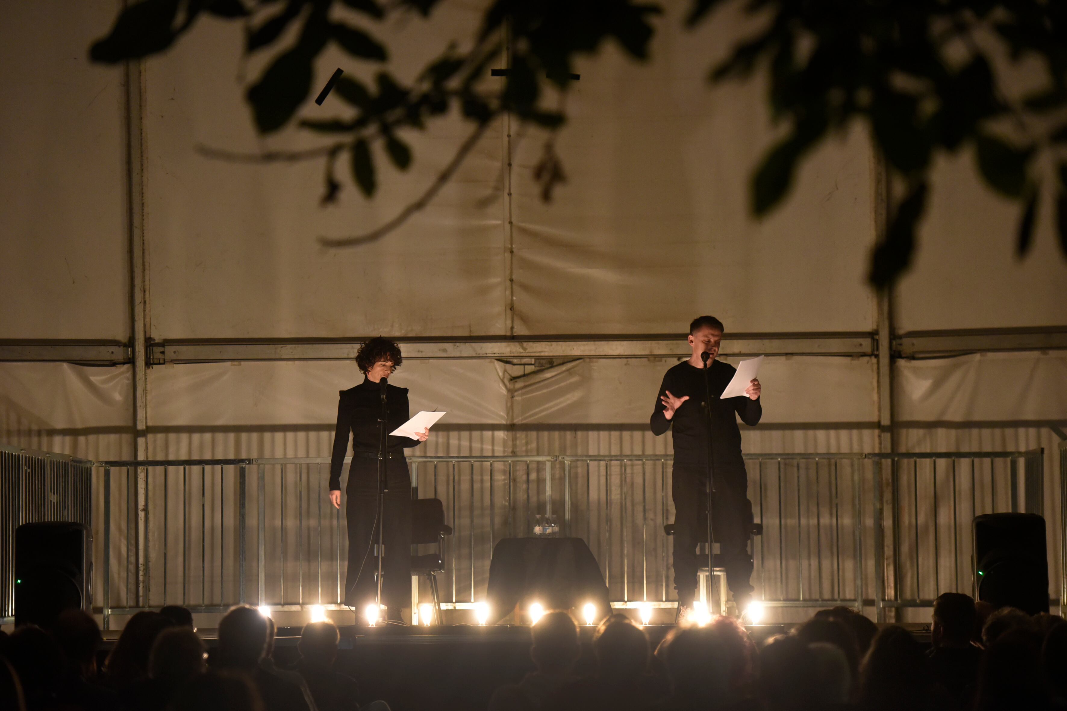 Lectura dramatizada “Cruces y colonos: un paisaje extendido”, de Marta Armingol y Laureano Debat en Extrarradios
