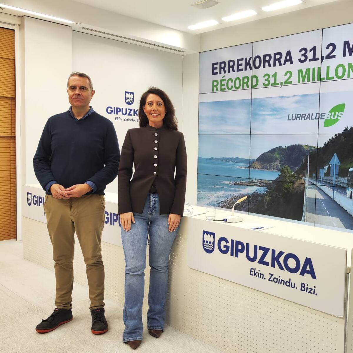 Lurraldebus cierra "el mejor año de su historia" y supera por primera vez los 30 millones de viajes