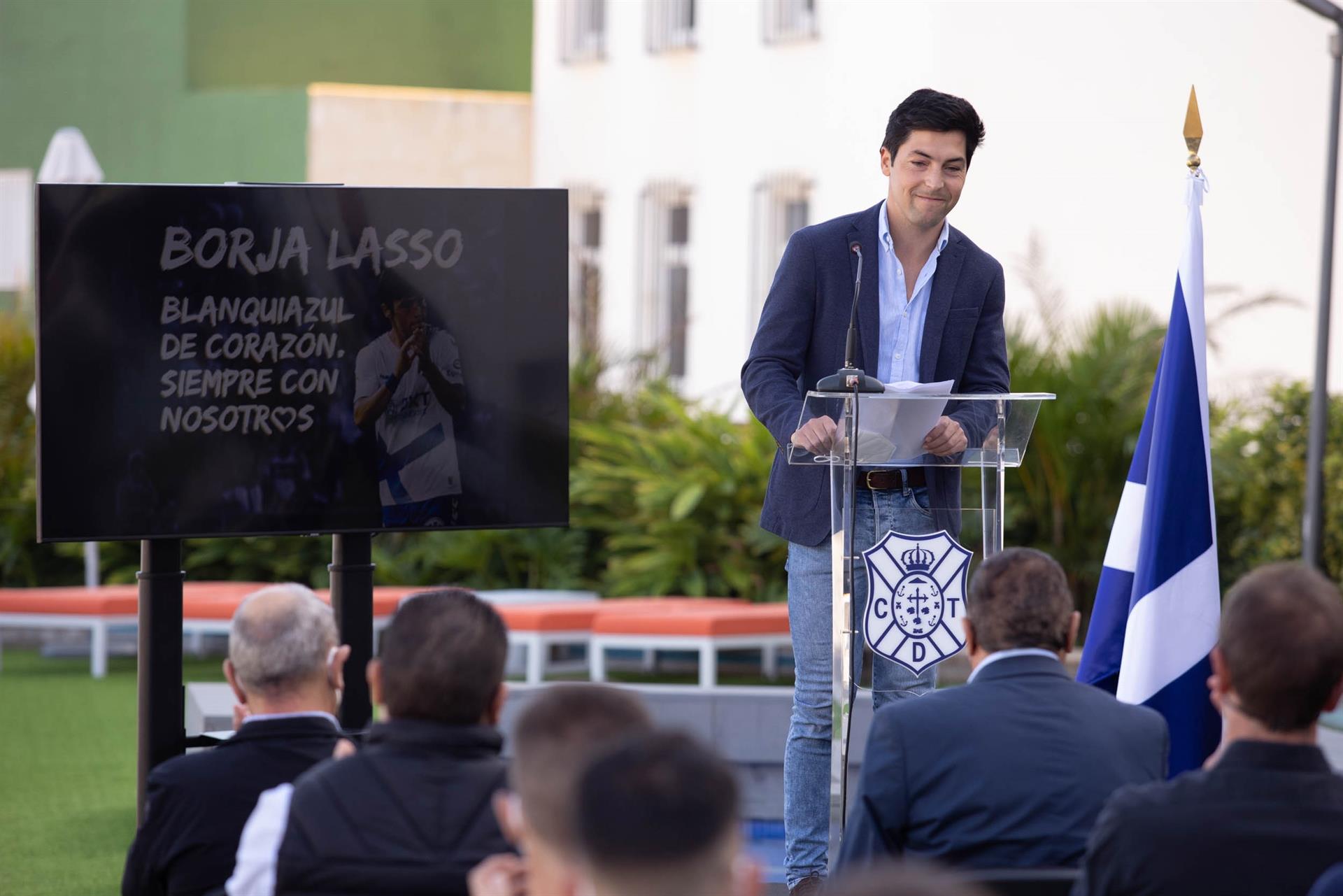 Lasso, en el momento de su adiós del CD Tenerife.