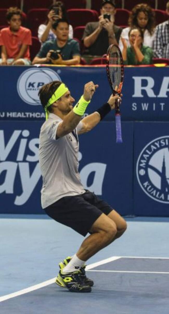 Ferrer se desploma tras ganar el partido