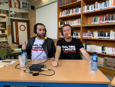 Alfonso Sánchez y Alberto López, "Los Compadres", invitados en el IES Macarena