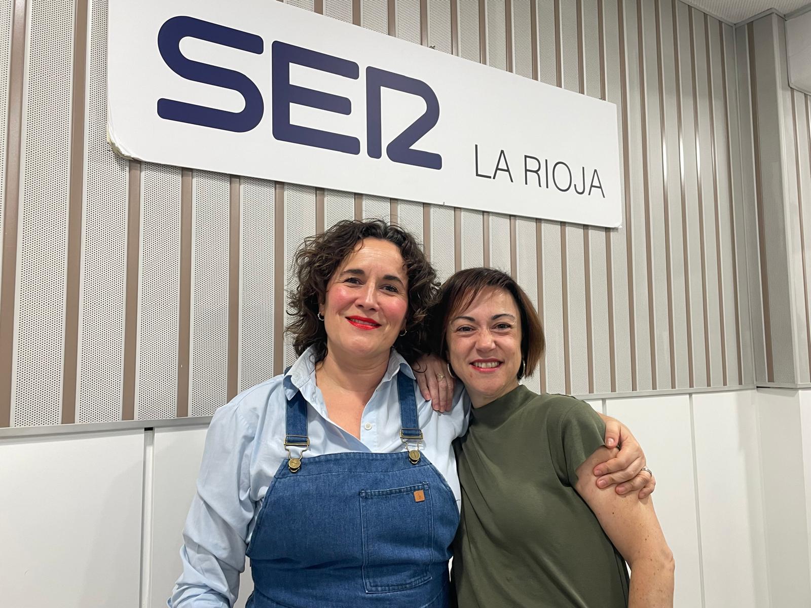 La directora de Trabalengua, Isabel Espuelas, y Sonia San Román, una de las ponentes en este congreso sobre la lengua que organiza la Fundación San Millán.