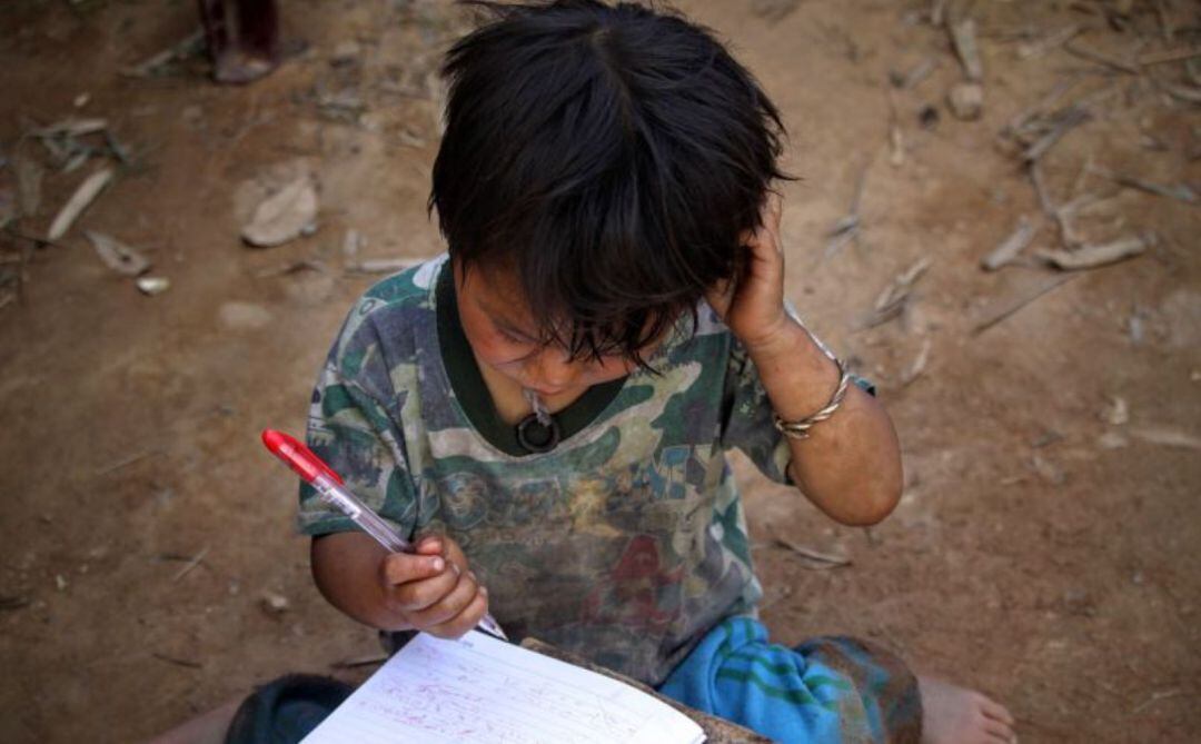 El Fons demana invertir en els països que necessiten más ajuda per a que els seus problemes no ens acabin afectant i el món estigui més equilibrat.