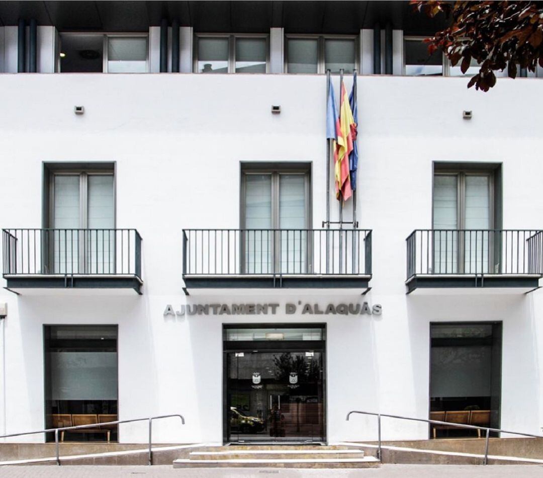 Fachada del Ayuntamiento de Alaquàs