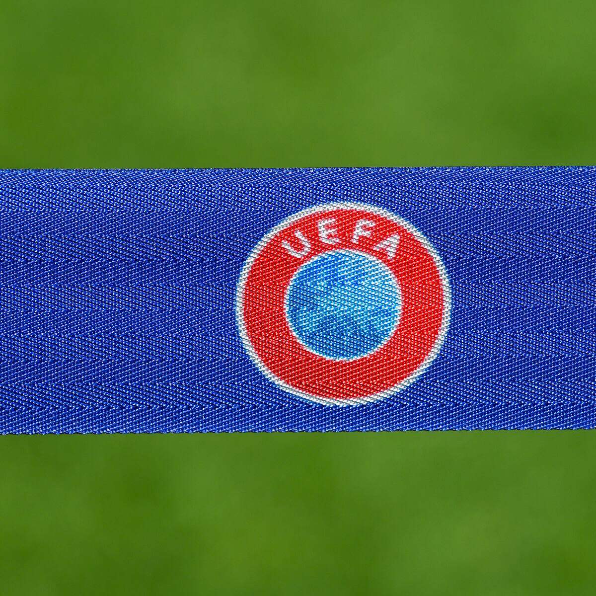 España juega con fuego y arriesga la quinta plaza de Champions