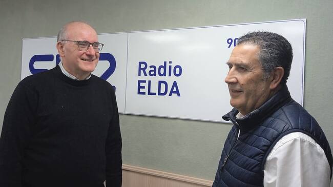 Emilio Maestre, presidente de la Fundación Paurides, junto al concejal de Cultura, Amado Navalón, en Radio Elda SER.
