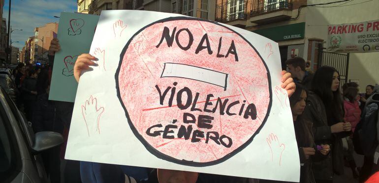 Marcha Contra la Violencia de Género de 2015 por las calles de Tarancón