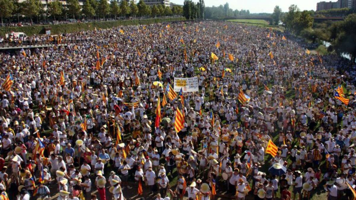 Punto y Pérez: "La diada podría trasladarse a Madrid por falta de espacio en Barcelona"