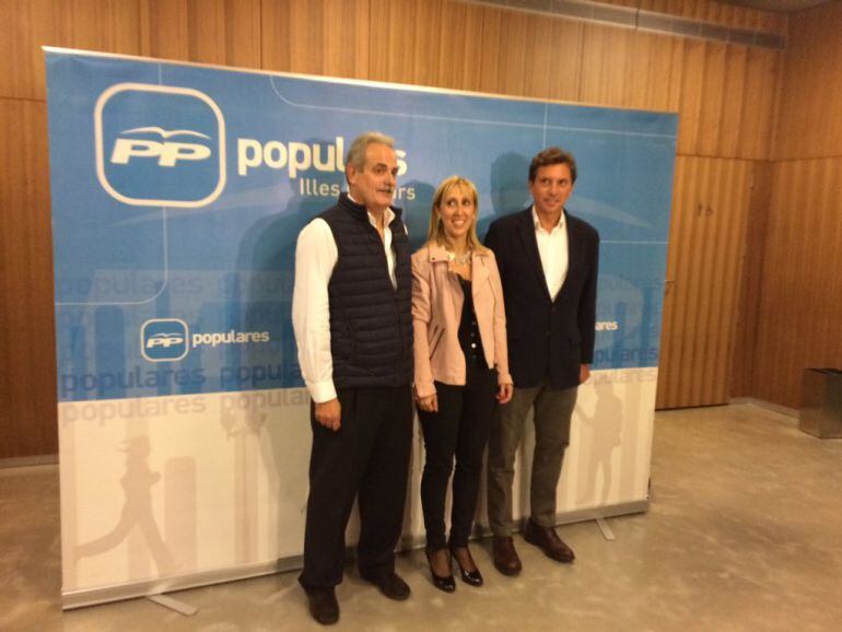 Miquel Ramis, Catalina Soler y Mateu Isern