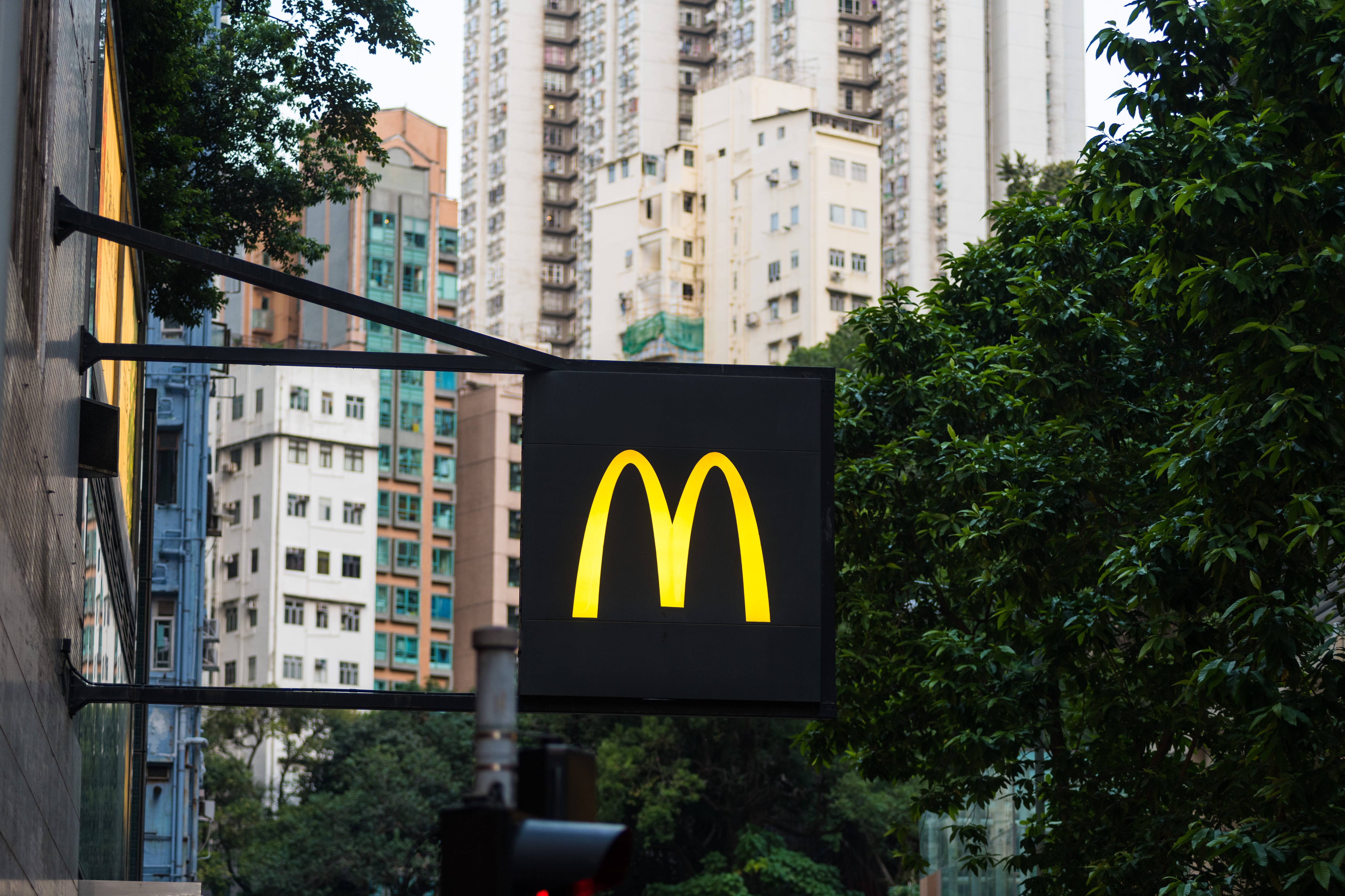 Uno de los locales de McDonald&#039;s en Hong Kong (China).