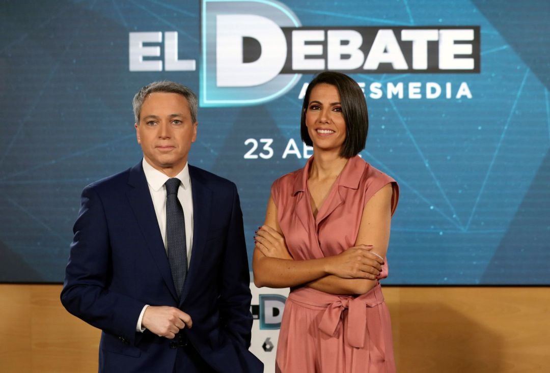  Los periodistas Ana Pastor y Vicente Vallés presentan &#039;el debate de Atresmedia&#039; de los cinco líderes políticos que concurren a las elecciones