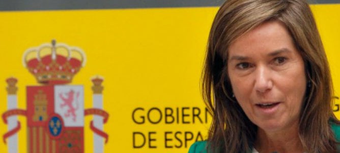 El presidente del Gobierno, tras su participación en el Consejo Europeo celebrado en Bruselas, ha defendido a la ministra Ana Mato al decir que tiene que ser &quot;justo&quot; porque &quot;está siendo una magnífica ministra&quot;