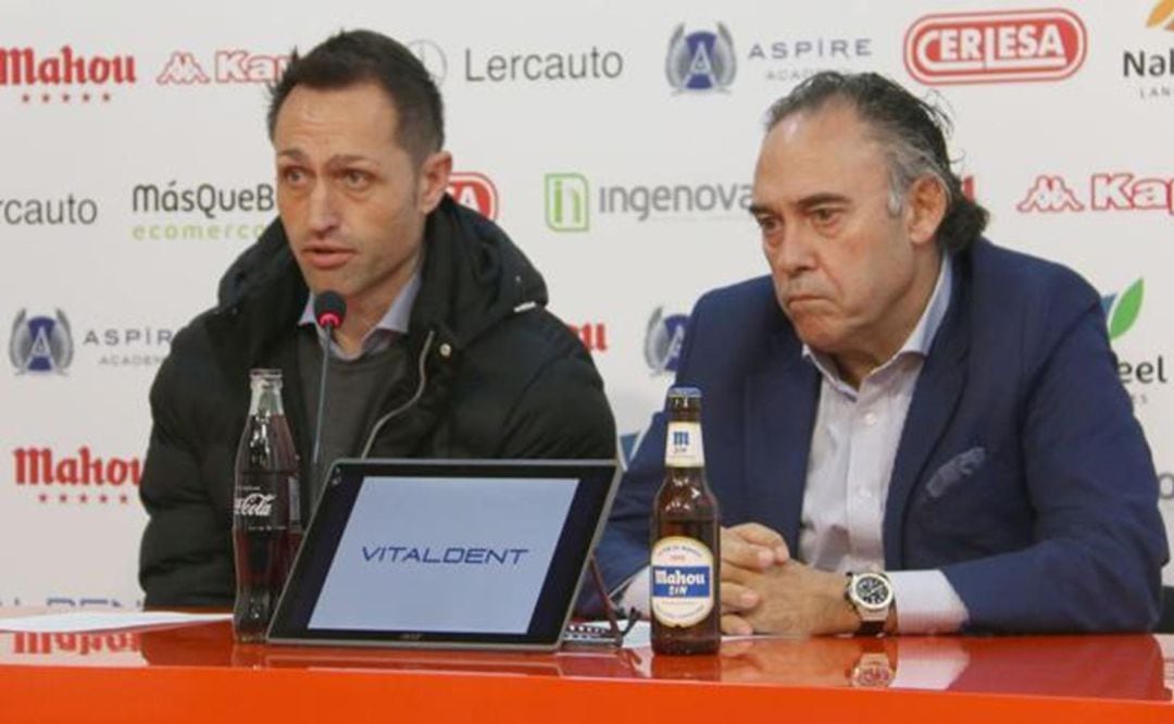 Aira y la Cultural, con Felipe Llamazares al frente, negocian la renovación del técnico