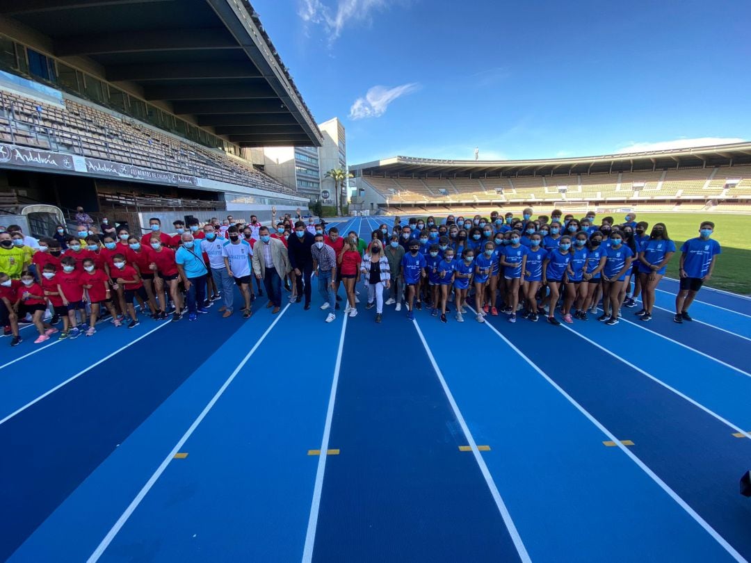 Las nuevas pistas de Chapín acoferán una prueba nacional de Atletismo