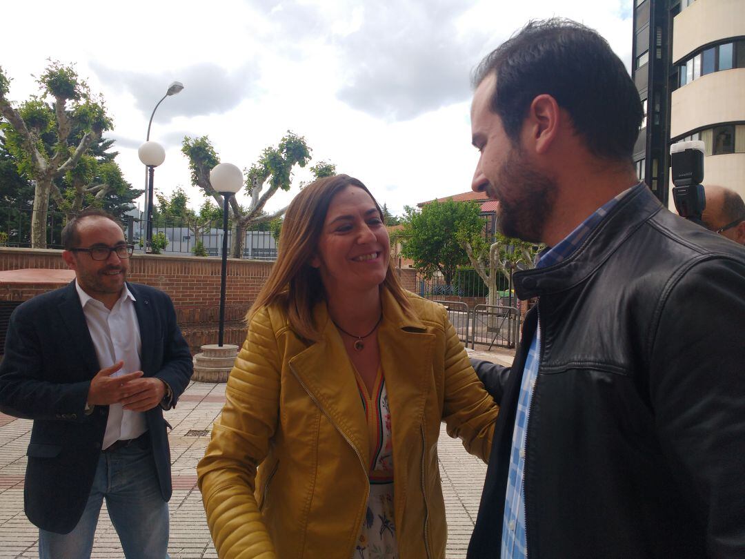 Virginia Barcones y Ángel Hernández