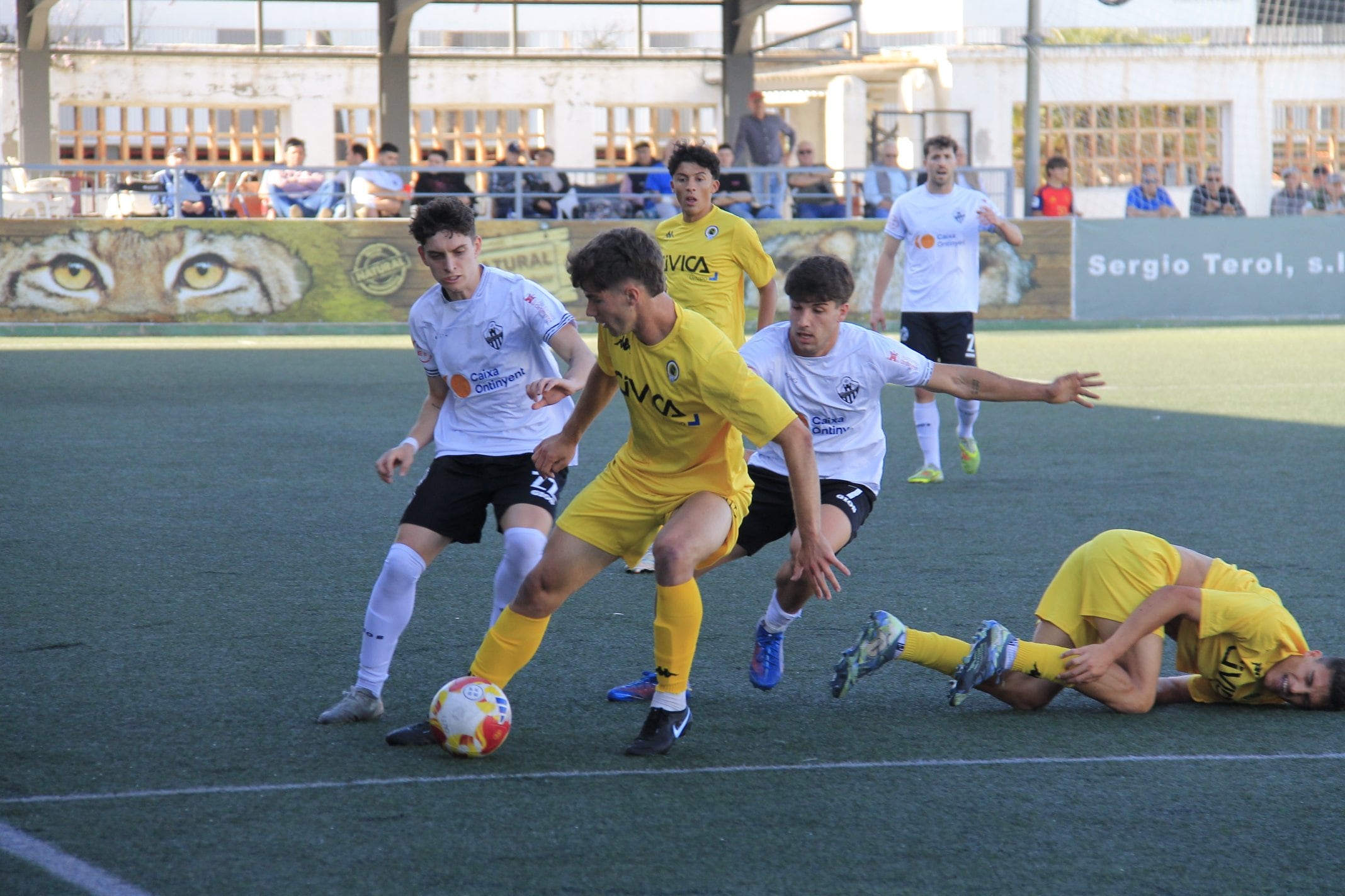 Imagen del encuentro entre el Ontinyent 1931 y Hércules "B"