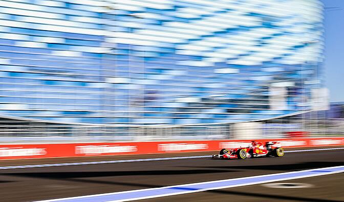 Fernando Alonso rueda en Sochi