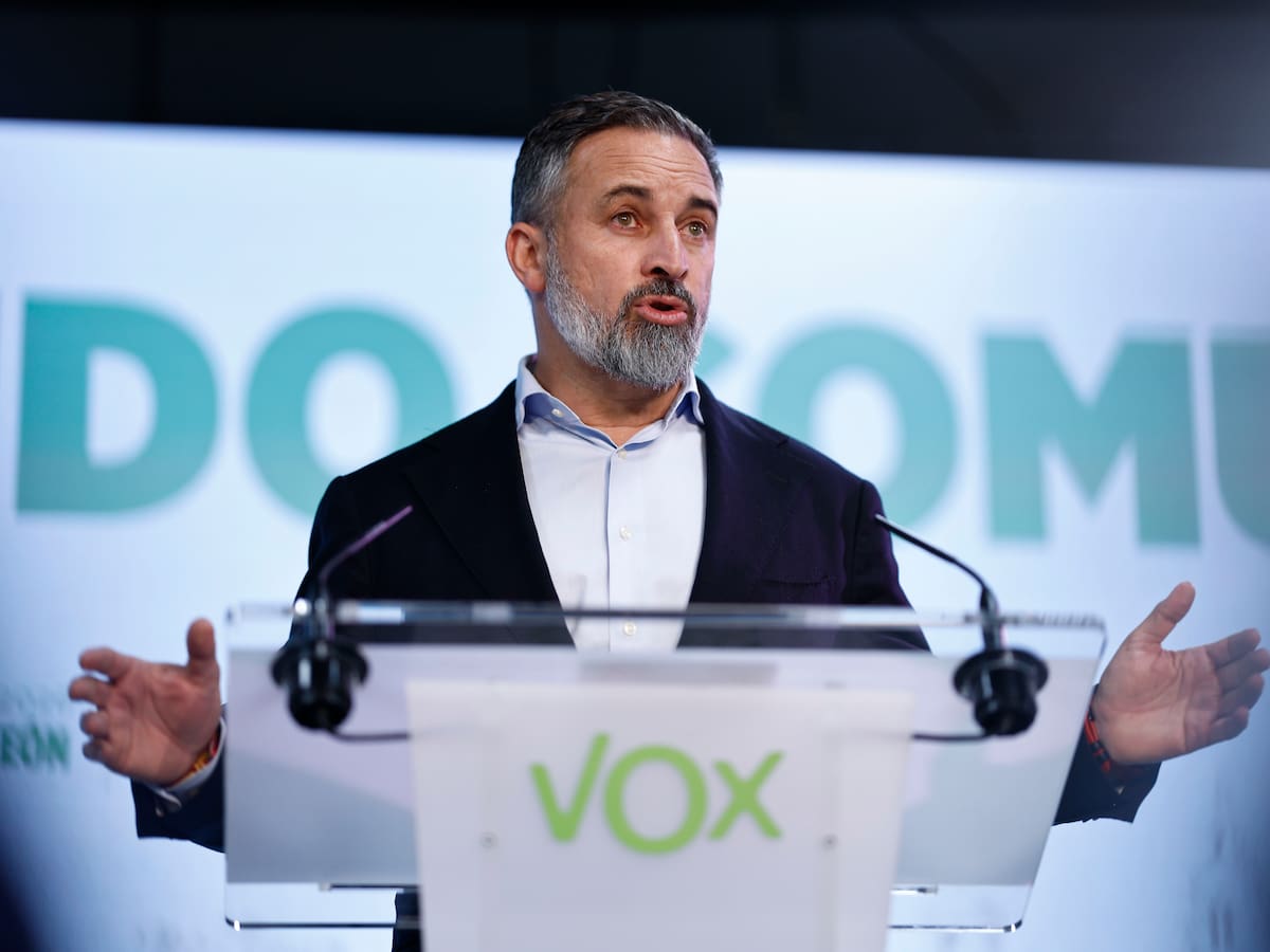 Vox pedirá entrar en los gobiernos de Extremadura, Aragón y Castilla y León si cierra acuerdos programáticos con el PP