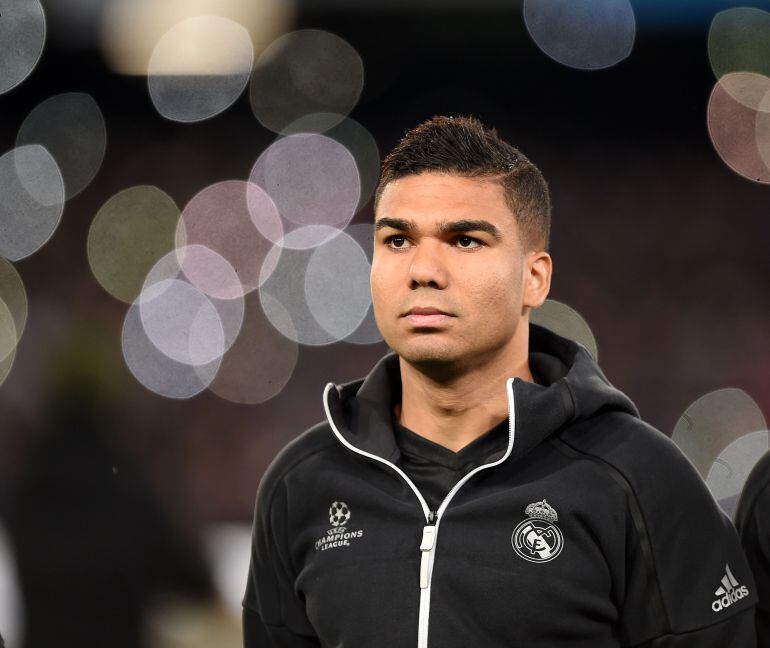 Casemiro, antes de comenzar un partido con el Real Madrid