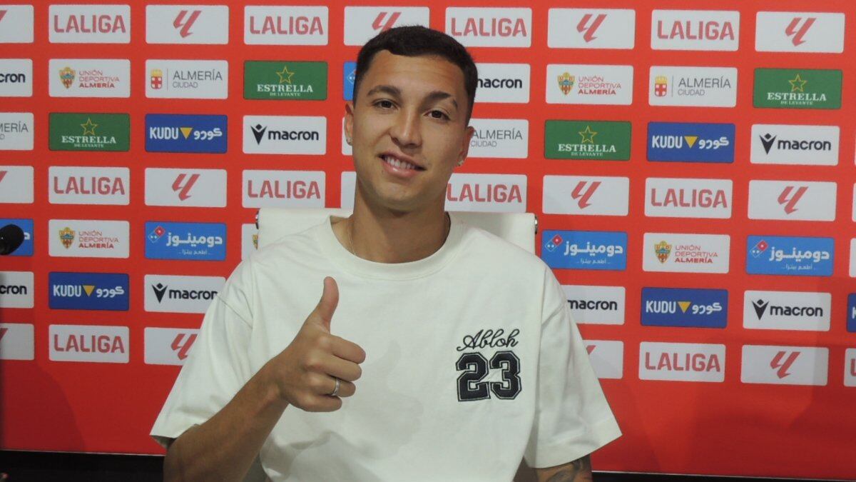 Thalys firmó con el Almería para lanzar su carrera.