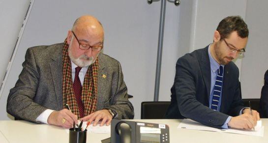 El president de PIMEC comerç, Alejandro Goñi, i el director del CAT112, Frederic Adan.