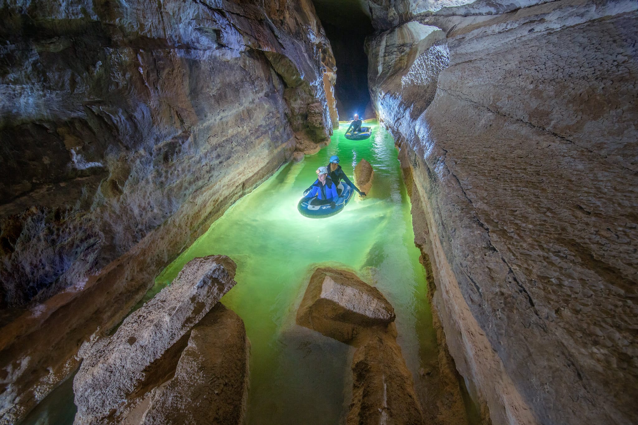 Edelweiss ha documentado 111 kilómetros de galerías en el complejo kárstico de Ojo Guareña