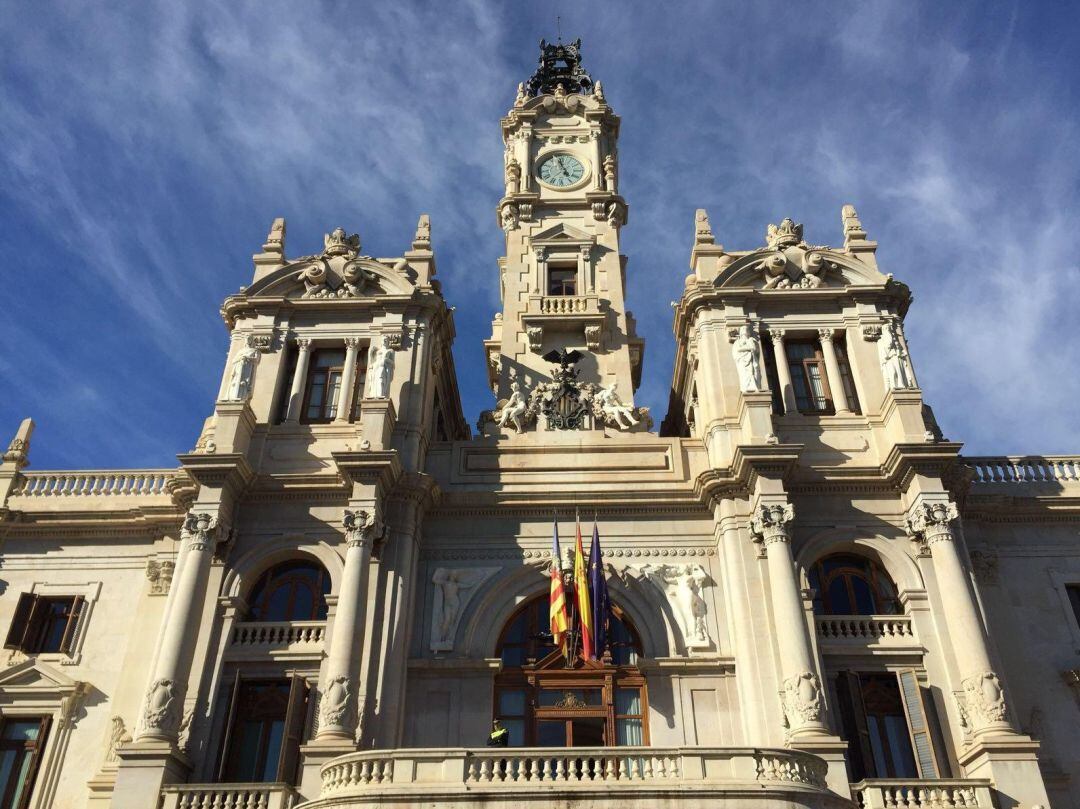 Fachada del Ayuntamiento de València