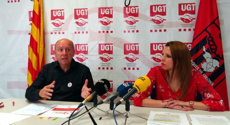 Xavier Casas i Núria Gilgado avui a la roda de premsa.