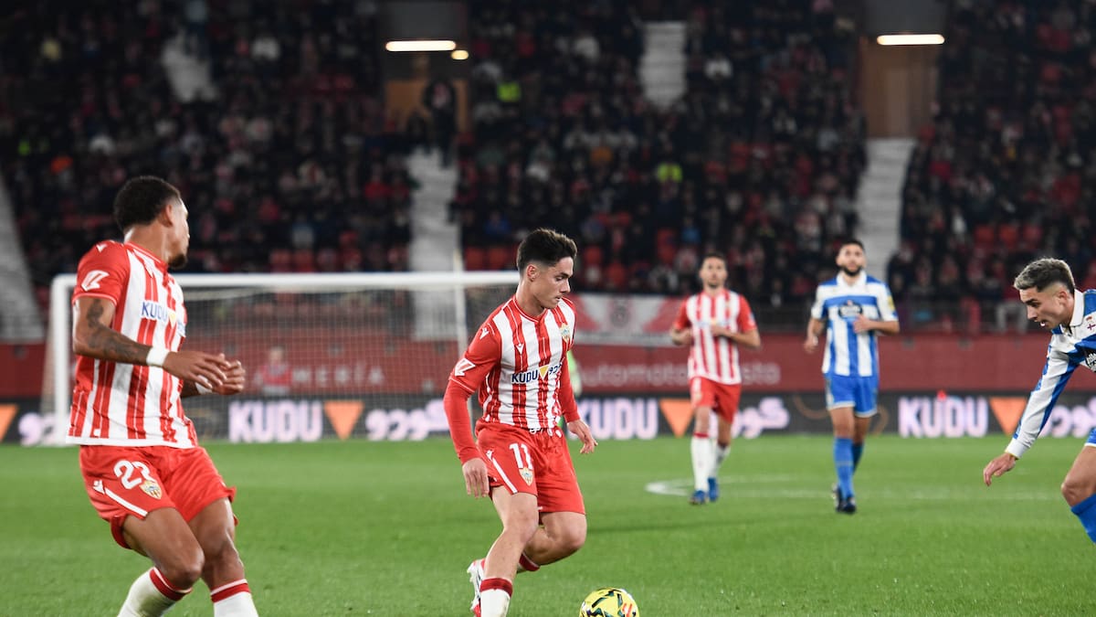 Arribas: su peor partido con el foco del Sporting