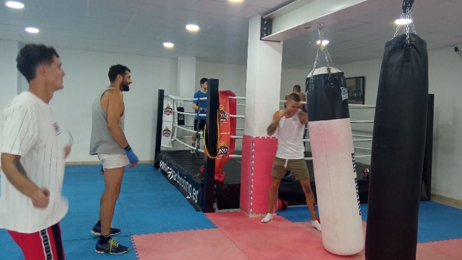 El club Boxeo Barrull, prepara la velada del sábado en Alcoy