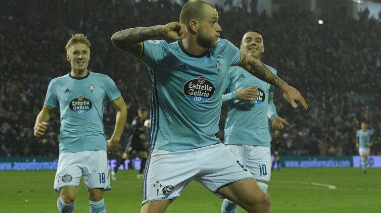 Guidetti celebra el primer gol del Celta frente al Real Madrid