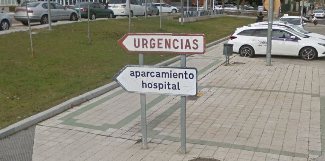 acceso al servicios de Urgencias del Hospital río Carrión de Palencia