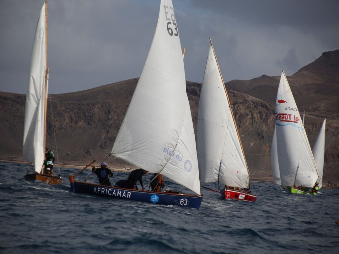 Barquillos de Vela Latina.