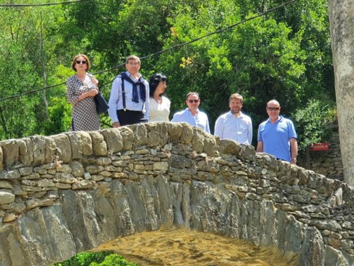 Aliaga preside la reunión del Patronato de la Fundación Montañana Medieval
