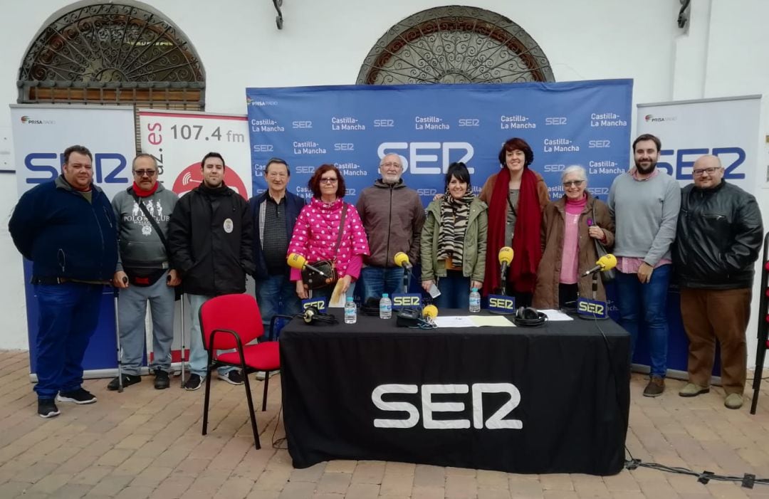 Equipo de SER Toledo y Onda Plana en Santa Cruz de la Zarza