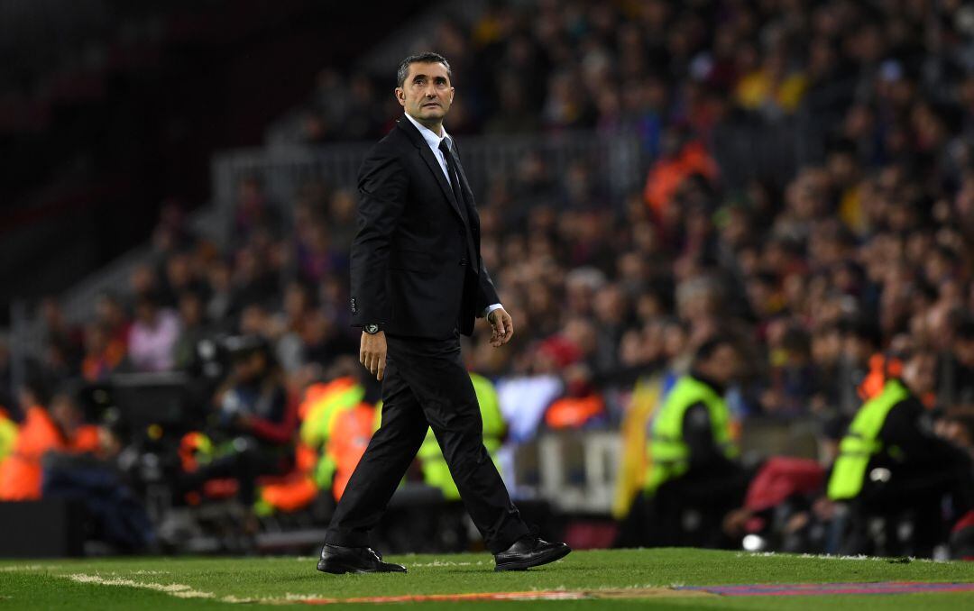 Valverde en el partido entre Barcelona - Real Madrid