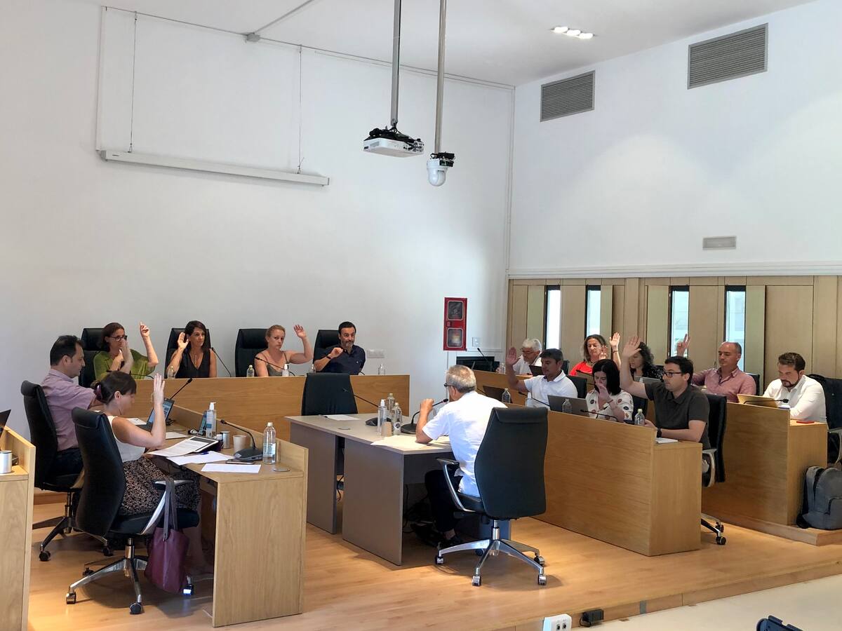 Unanimidad en dieciséis de las propuestas aprobadas en la segunda sesión del debate de Formentera