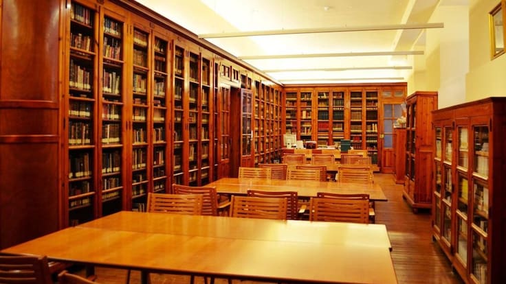 Historia de León - 100 años de la Biblioteca Azcárate: pura historia en continente y en contenido (02/03/2021)