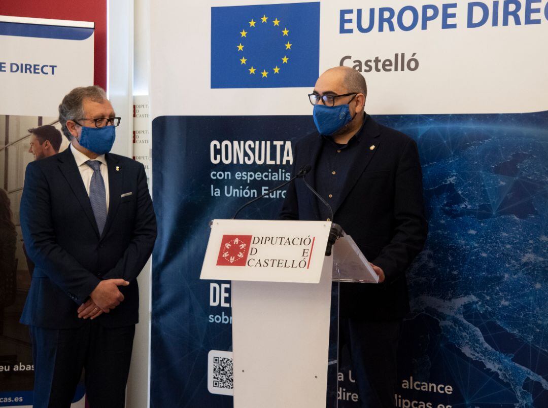 Imagen del presidente de la Diputación, José Martí, con el diputado provincial, Pau Ferrando.